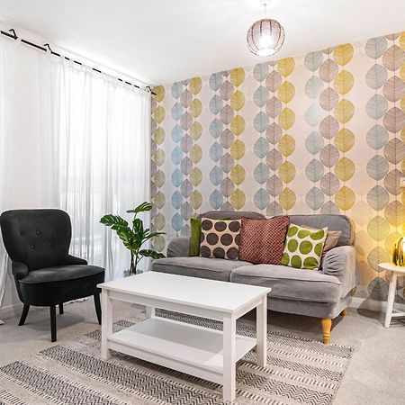 Pass The Keys Modern Tottenham Hale Apartment Perfect For Leisure London Exterior photo